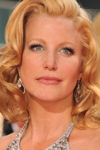 Anna Gunn